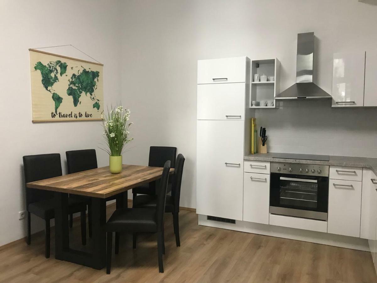 Imperial Apartments Schoenbrunn - Jadengasse Виена Екстериор снимка